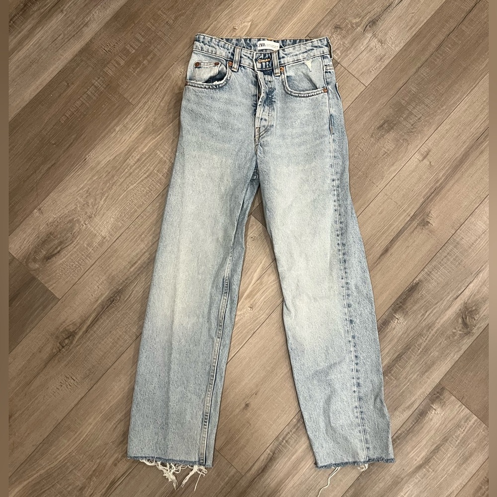 Zara Light Blue Denim Jeans